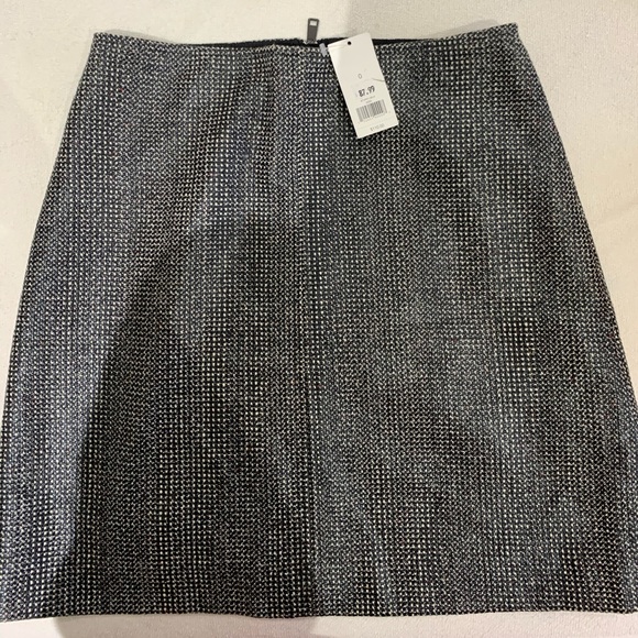 Banana Republic Skirt - Picture 1 of 8
